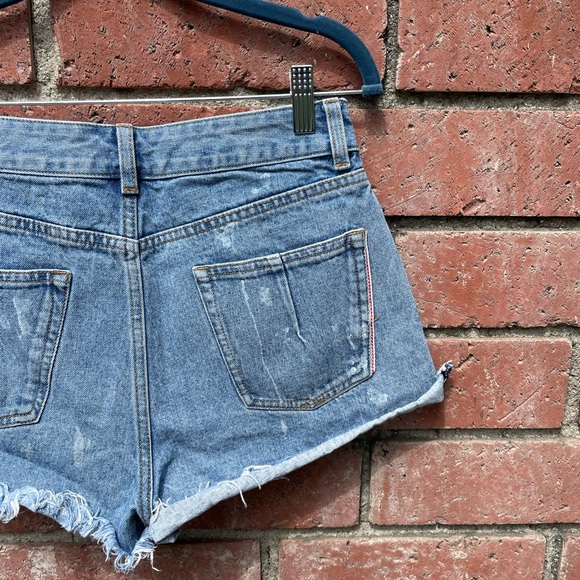 Fiona Chen Denim Shorts - Picture 6 of 8